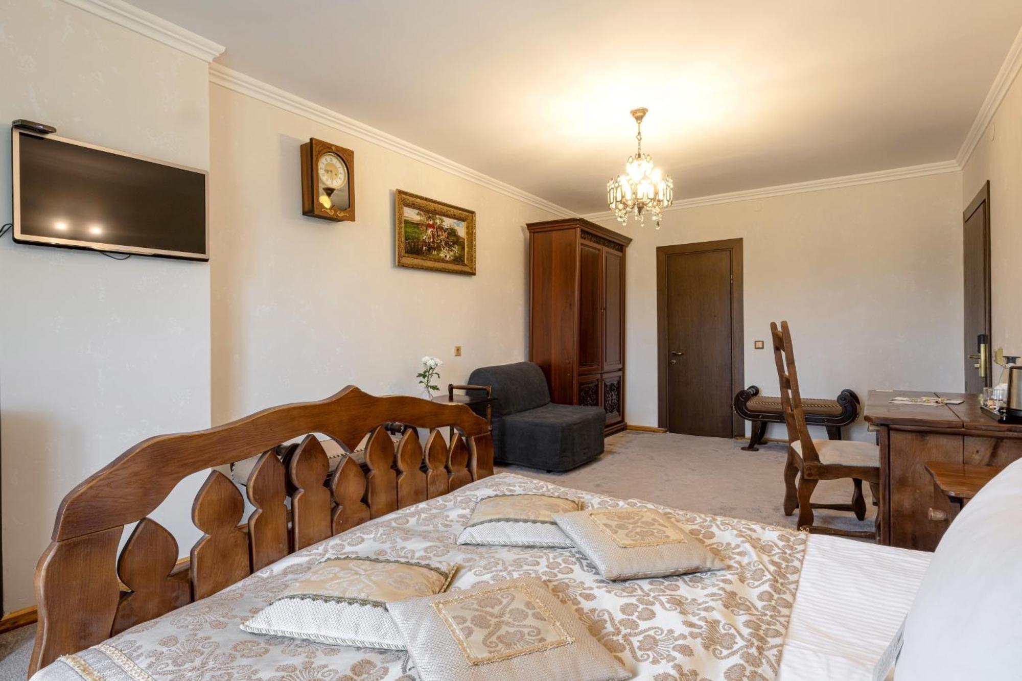 Stara Pravda Hotel - History Bukovel Dış mekan fotoğraf